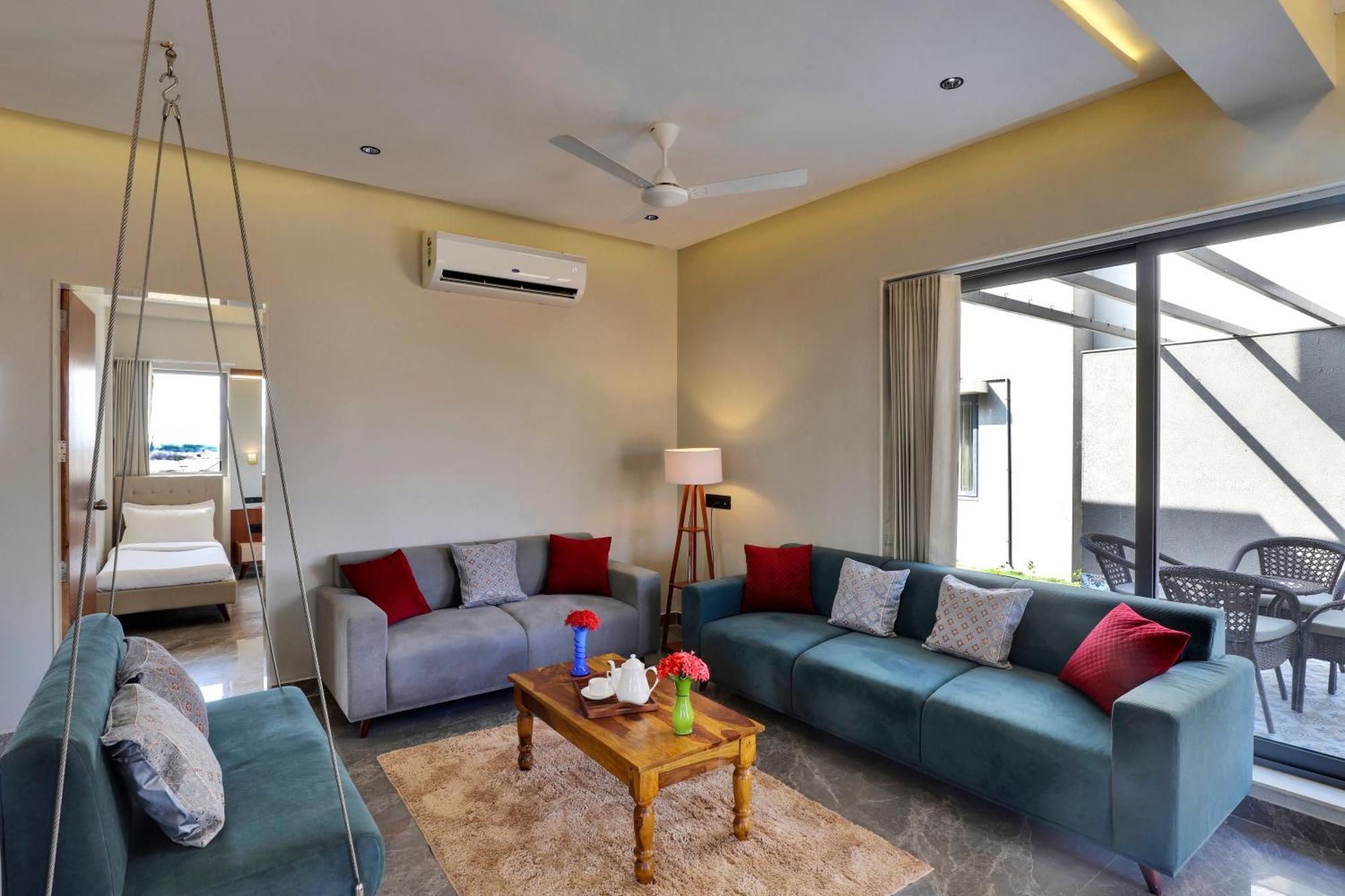 Goverdhan Greens Resort Dwarka L Hotels In Dwarka Esterno foto