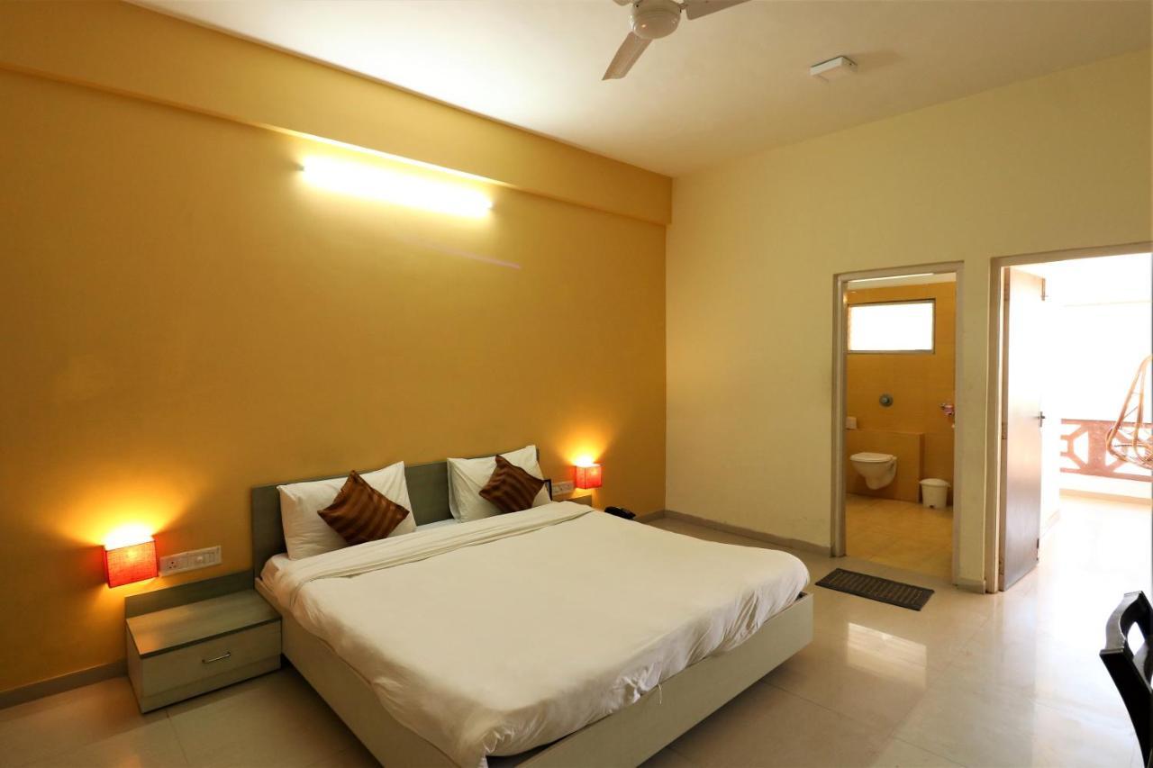 Goverdhan Greens Resort Dwarka L Hotels In Dwarka Esterno foto
