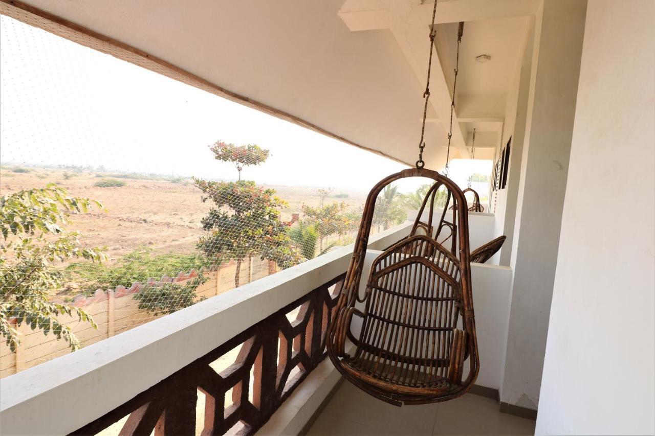 Goverdhan Greens Resort Dwarka L Hotels In Dwarka Esterno foto