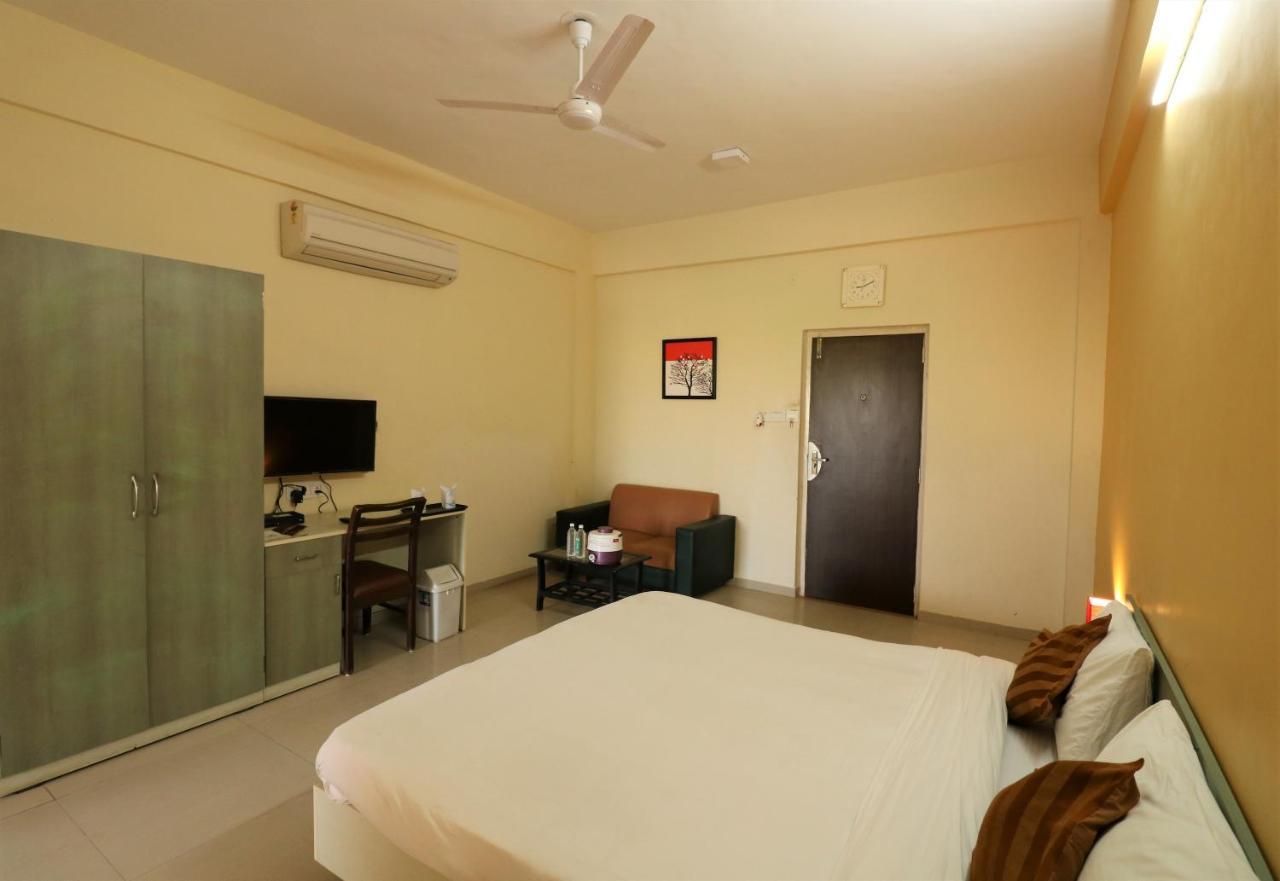 Goverdhan Greens Resort Dwarka L Hotels In Dwarka Esterno foto