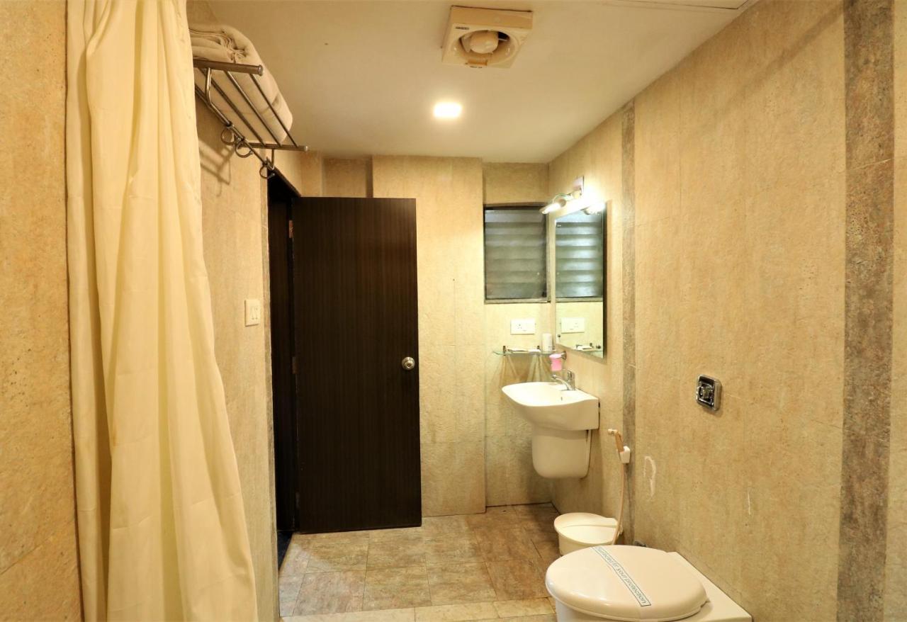 Goverdhan Greens Resort Dwarka L Hotels In Dwarka Esterno foto
